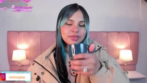 nairovy_1 online show from January 16, 2026, 10:19 am