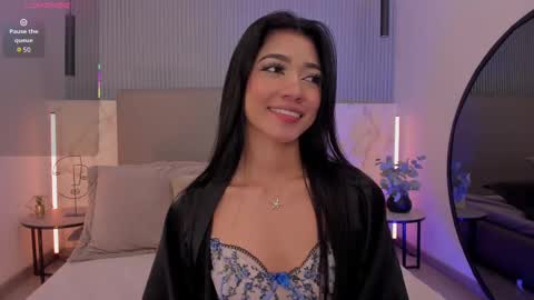 Naisha Ford online show from September 10, 2025, 2:17 pm