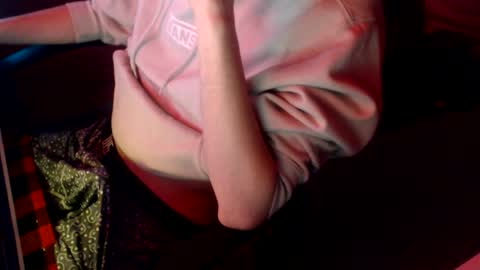 Drew online show from December 4, 2025, 6:34 am