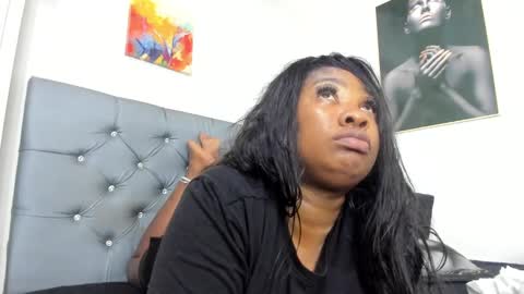 NAJAYLAINDEPENDENT MODEL online show from February 15, 2025, 7:28 pm