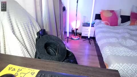 Asy no face  online show from March 9, 2025, 1:37 pm