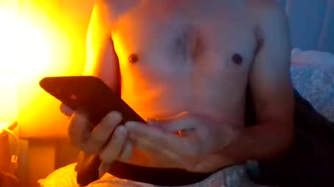 nakedandfree978 online show from December 28, 2024, 3:37 am