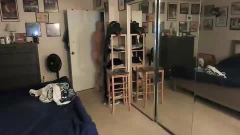 nakedmonkey online show from December 19, 2025, 1:34 am