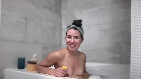 nakedpaint245477 online show from December 23, 2024, 6:16 pm