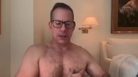 nakedsuperman1234 online show from March 4, 2025, 12:44 pm