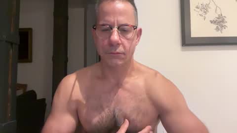 nakedsuperman1234 online show from November 26, 2025, 3:51 am