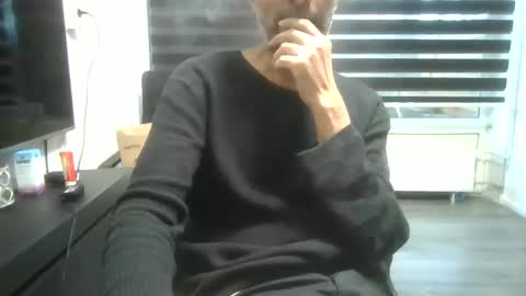 nakedxxxman online show from January 2, 2025, 7:55 am