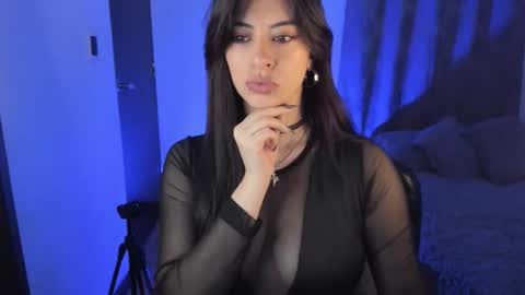 nala_saphir online show from December 22, 2025, 7:05 am