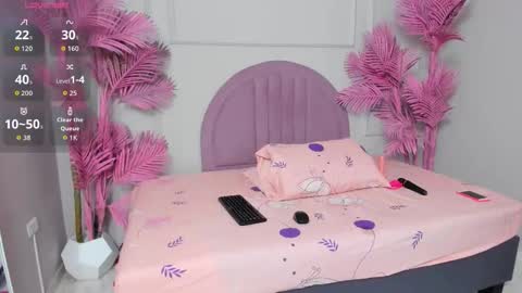 nalapalmer online show from March 3, 2026, 3:34 am