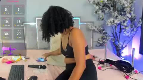 Snapshot of nalapalmer chatting on July 21, 2026, 8:00 pm nalapalmer online show from July 21, 2026, 8:00 pm