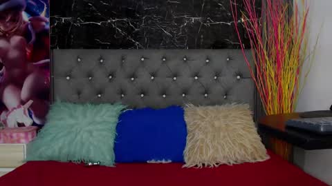 NALAROY online show from January 8, 2025, 4:23 am