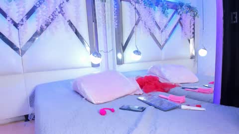 nallymax1 online show from November 9, 2025, 9:24 pm