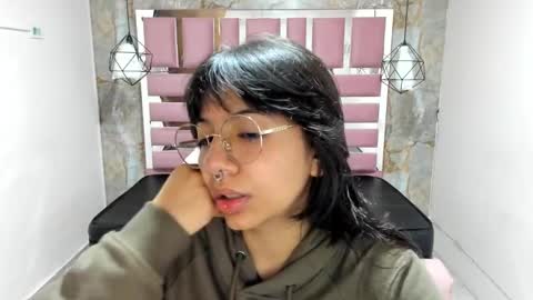 nami_usagi online show from December 11, 2024, 11:08 am