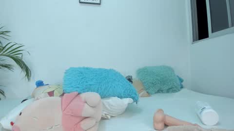 N A M I    -   OF  namibergmant online show from December 23, 2024, 6:55 am