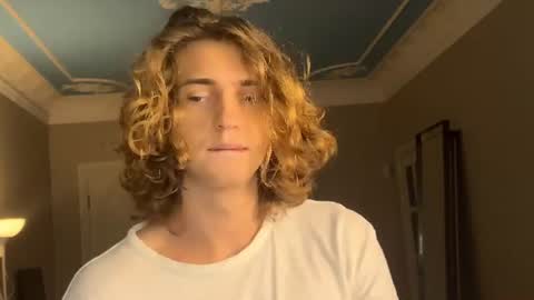 Georges online show from July 22, 2026, 6:32 pm