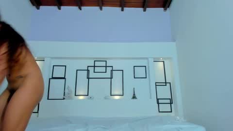 Namoi Smith online show from January 27, 2025, 9:34 am