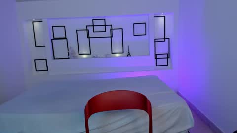 Namoi Smith online show from February 10, 2025, 4:41 am