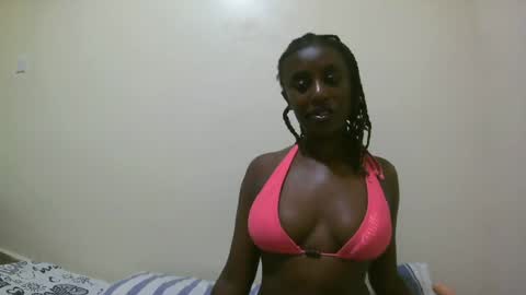 Snapshot of nana2095 chatting on July 6, 2026, 11:18 pm nana2095 online show from July 6, 2026, 11:18 pm