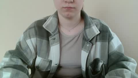 Nana online show from April 23, 2026, 5:52 am