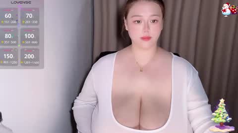 Snapshot of nanabigbobo chatting on June 16, 2026, 9:39 pm nanabigbobo online show from June 16, 2026, 9:39 pm