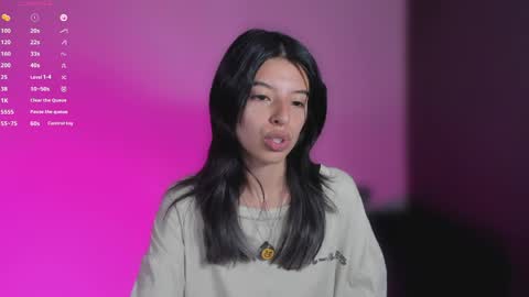 Nana  Natalia online show from May 9, 2026, 6:13 pm