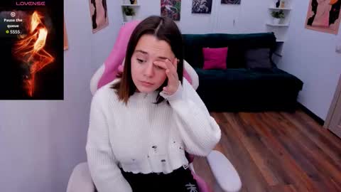 nanami_hot_ online show from November 25, 2025, 10:37 am