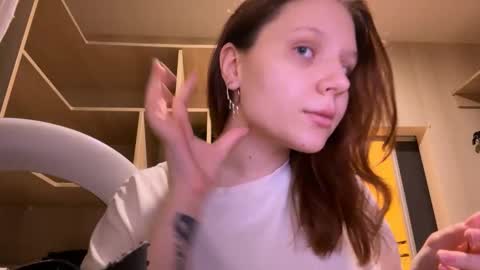 Nancy and Archi online show from November 17, 2025, 2:56 pm