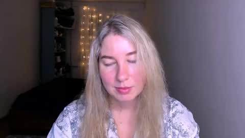 Nancy online show from April 18, 2026, 8:42 pm