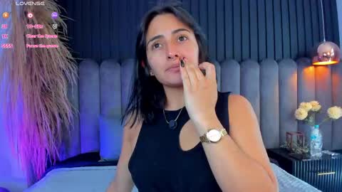 Nanda online show from April 19, 2026, 11:29 pm