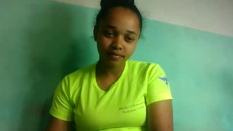 Snapshot of nandrianina416143 chatting on July 14, 2026, 6:07 am nandrianina416143 online show from July 14, 2026, 6:07 am