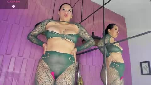 Mariana  online show from March 6, 2026, 12:34 pm