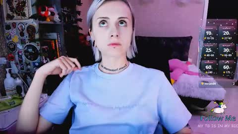 Monday-Friday 12-4 AM and 6-9 AM New York time online show from November 20, 2025, 9:36 pm