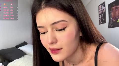 Hanna online show from April 7, 2026, 3:23 pm