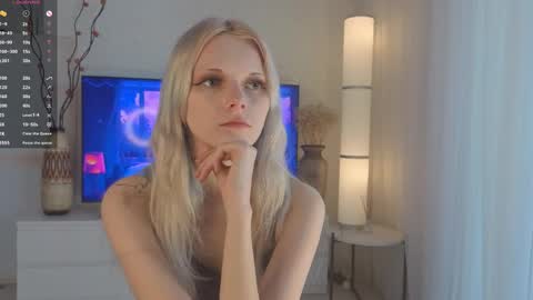 Snapshot of nannetteterrill chatting on June 1, 2026, 7:10 am nannetteterrill online show from June 1, 2026, 7:10 am