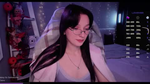 NannoNancy online show from November 25, 2025, 5:35 pm