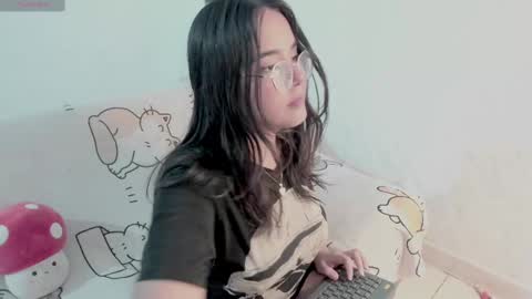  Naoko  online show from February 25, 2025, 12:47 am