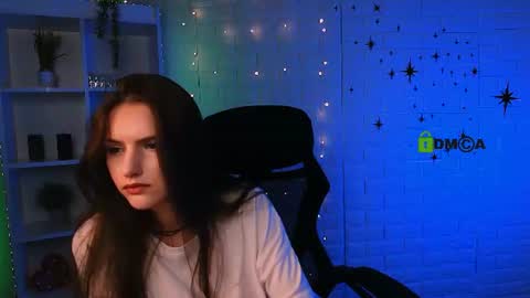 Snapshot of naomi_perl chatting on June 12, 2026, 1:32 pm Naomi online show from June 12, 2026, 1:32 pm
