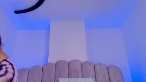 naomi online show from April 20, 2026, 11:46 am