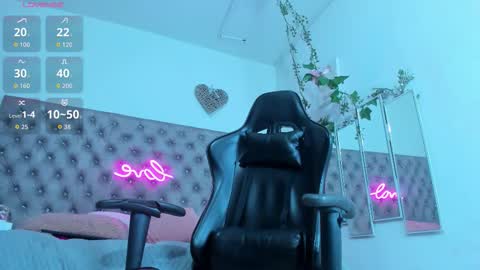 Naomi online show from October 6, 2025, 10:56 am