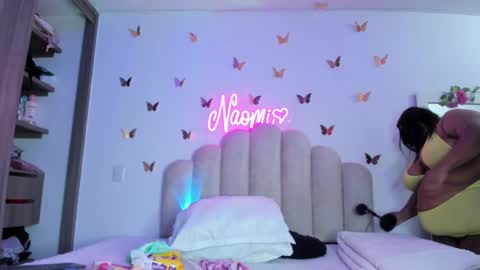    online show from October 1, 2025, 11:44 pm