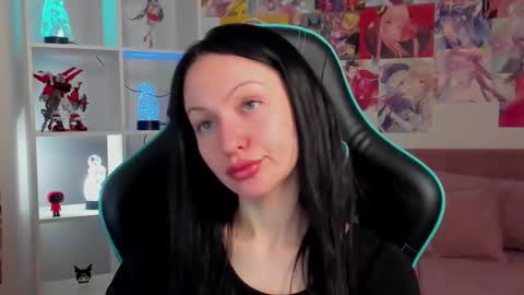 Naomi online show from February 25, 2026, 6:01 am