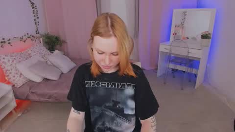 Naomi online show from November 14, 2025, 4:38 pm