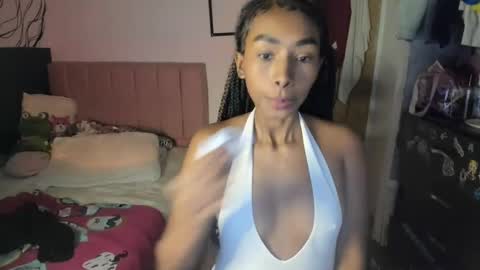 Naomii online show from January 17, 2025, 12:10 am