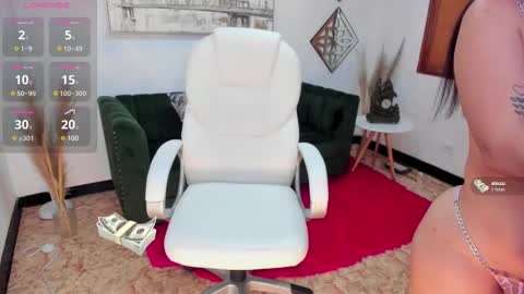 Naomi Campbell online show from March 4, 2025, 1:28 pm