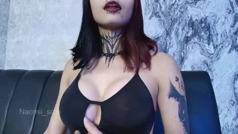 Naomi online show from September 13, 2025, 7:46 pm