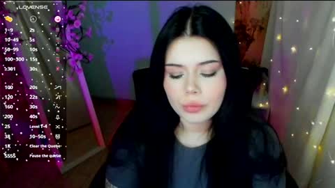 Naomi online show from April 30, 2026, 9:15 am