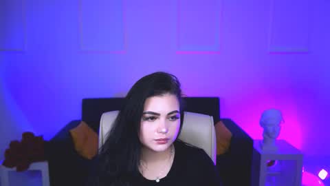 naomiwilsons online show from September 13, 2025, 10:04 am