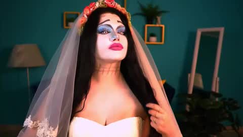 naomiwilsons online show from October 30, 2025, 10:16 am