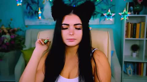 naomiwilsons online show from November 29, 2025, 8:50 am