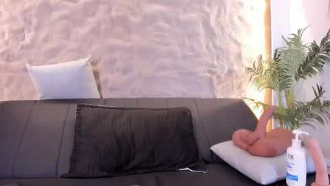 Snapshot of naomy_gyal chatting on February 24, 2026, 7:23 pm I am Naomy online show from February 24, 2026, 7:23 pm